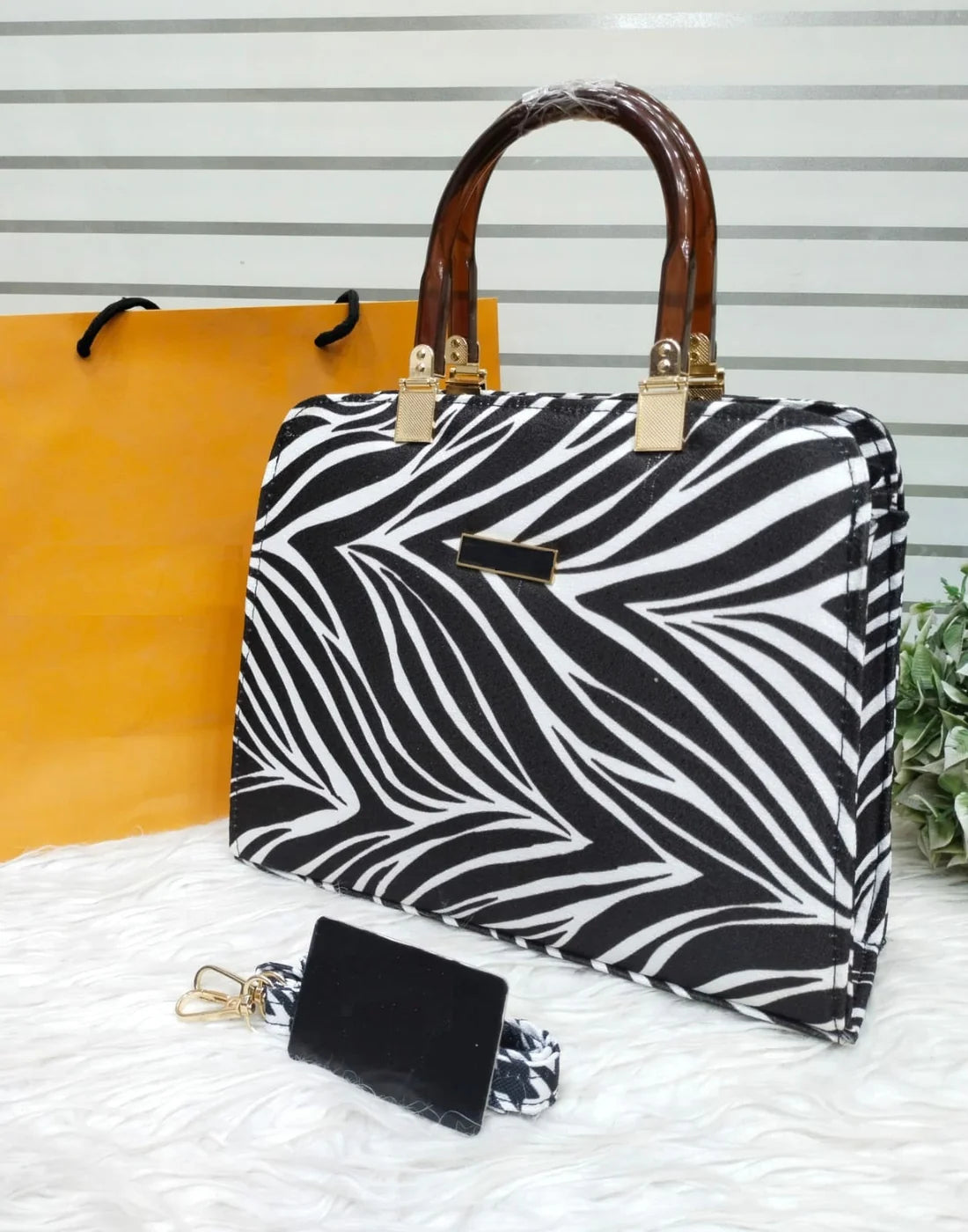 Printed High quality hand bag