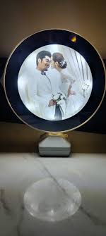 Photo Circle Frame with light